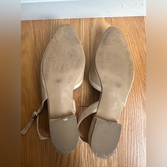 Women's Beige Slingback Flats 2.24 kitten heels - Picture 8 of 16